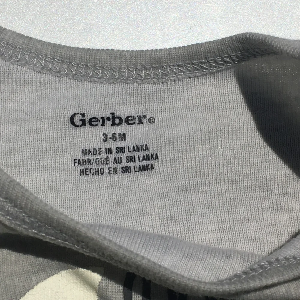 Gerber Over The Moon Onesie Gray Size 3-6 Months